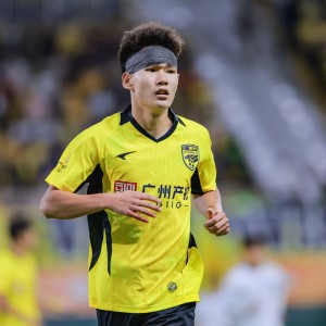 kaiyun·(中国)官方网站-广州豹官方：杨浩眉弓伤口缝合30余针，预计5-7天后拆线