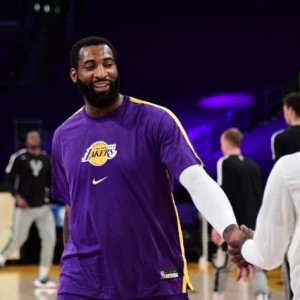 kaiyun·(中国)官方网站-庄神首战受伤，小加倍感冷落  湖人赔了夫人又折兵